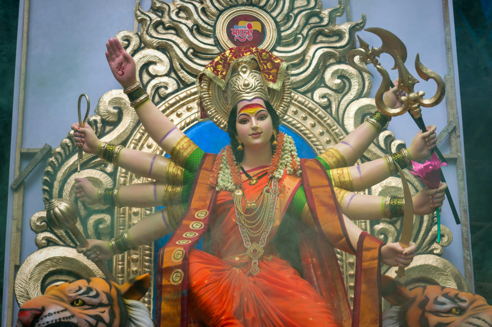 'Journey Through the Kaleidoscope of Global Kultur Shifts'